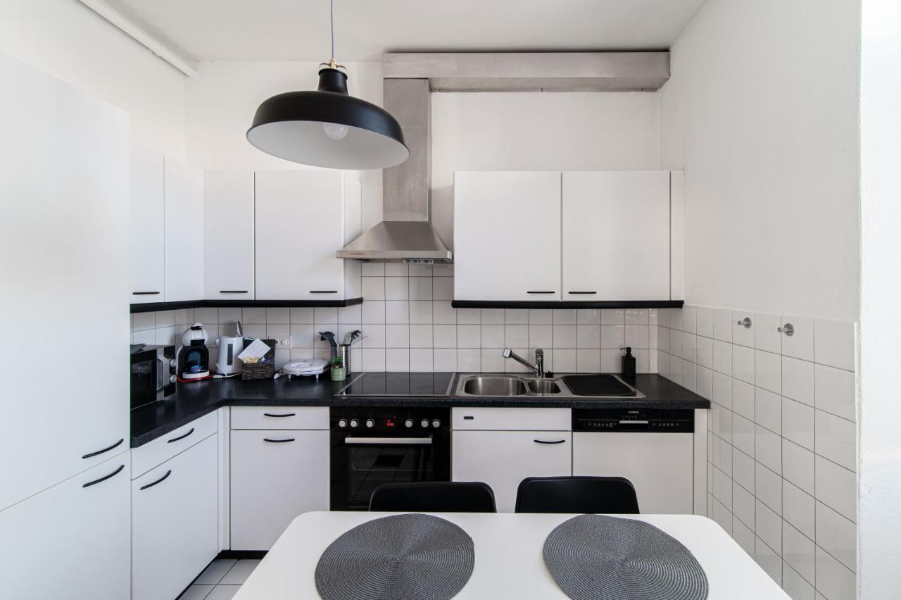 Giuka Apartment By Quokka 360 - Close To The Station Massagno Extérieur photo